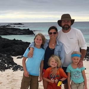 Meet your Posher, Adrienne